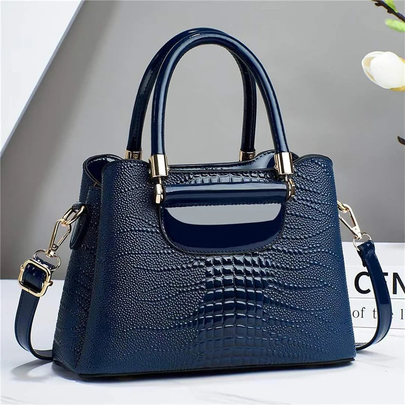 2025 Womens  Luxury  Bags Large Capacity Bags and Gradient Color