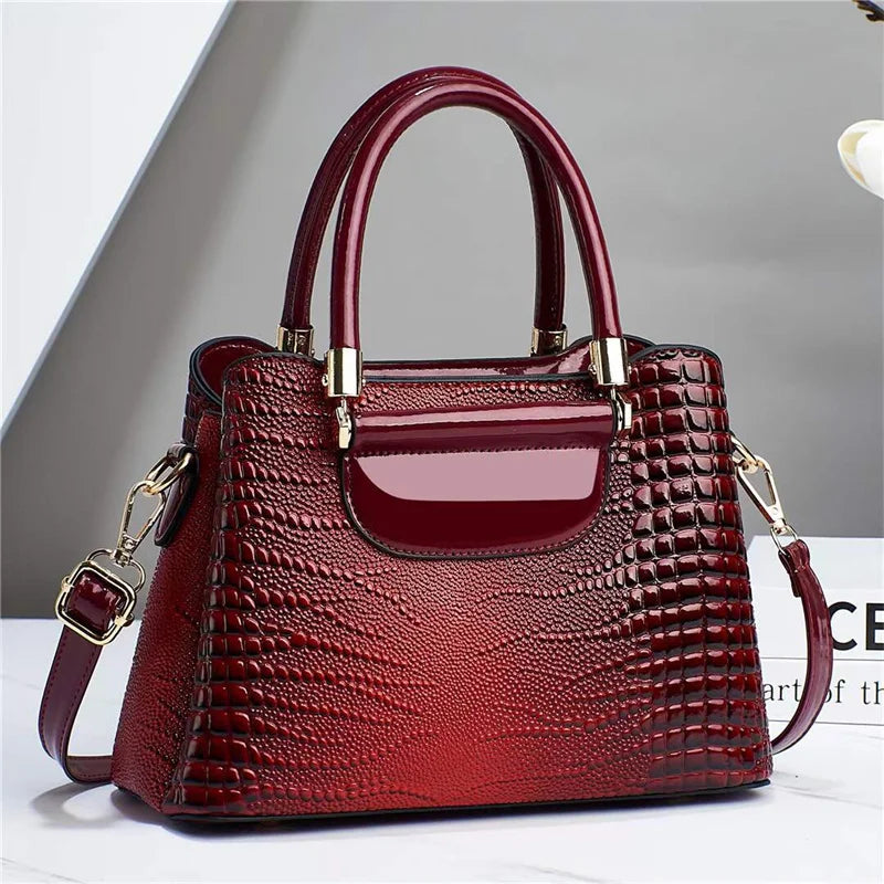 2025 Womens  Luxury  Bags Large Capacity Bags and Gradient Color