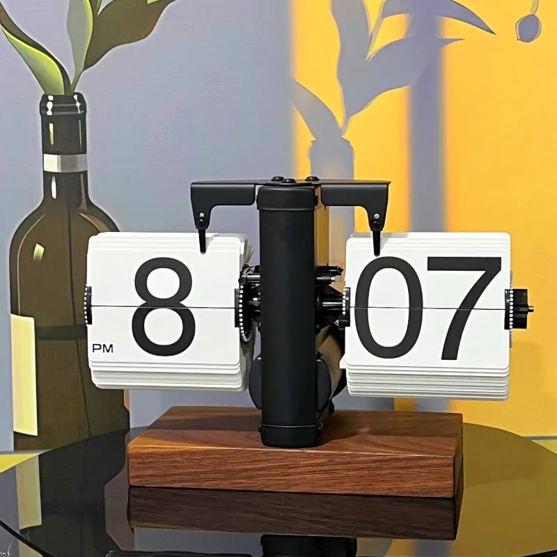 Vintage 12-Hour Flip Desk Clock with  Battery  Living Room Decor