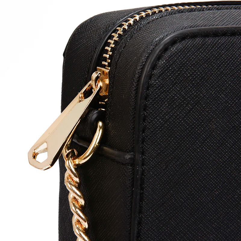 Female Bag Retro Fashion Small square Bag Shoulder